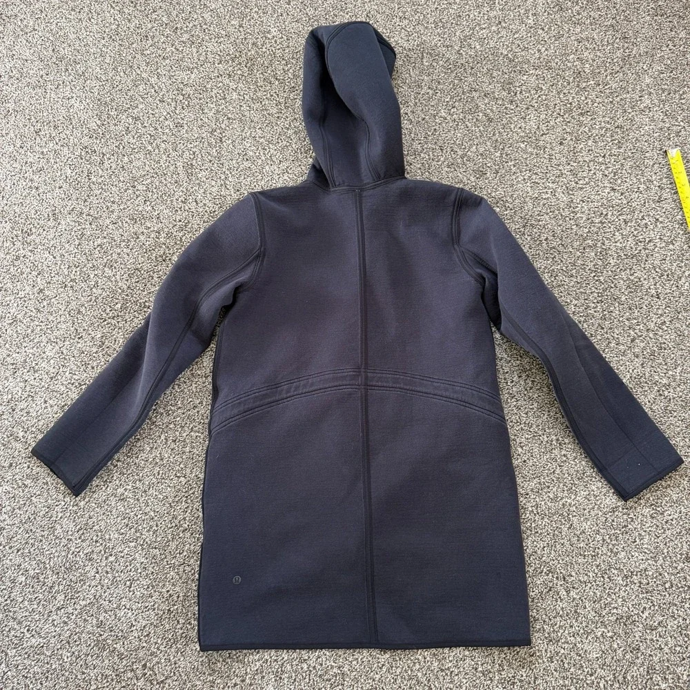 Lululemon City Bound Reversible Hooded Wrap Jacket Women's Small Black Gray